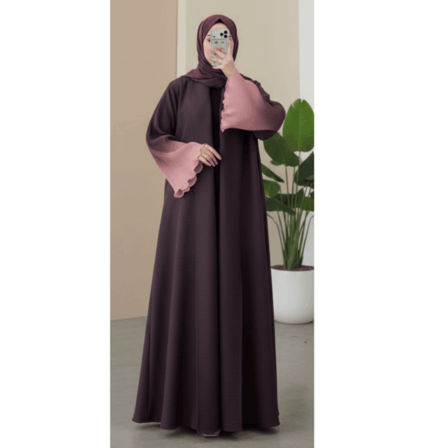 Omre Sleeve Pleated abaya