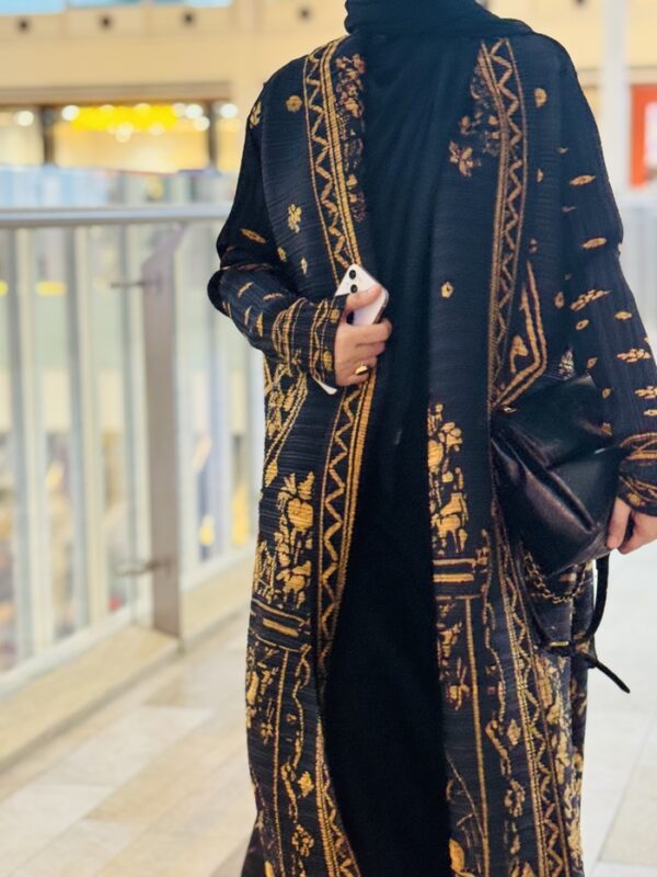 Black and yellow printed abaya